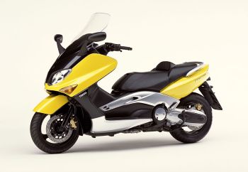 Yamaha T-Max  4.900 €