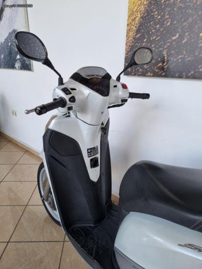 Honda SH 300 -  2016 - 2 900 EUR - Roller/Scooter - Μεταχειρισμένο