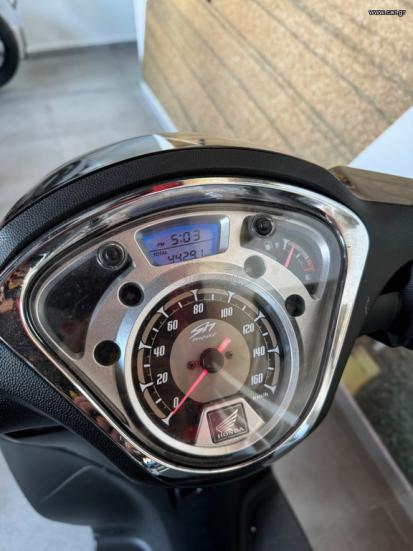 Honda SH 125i - Mode 2017 - 2 200 EUR Καινούργιες - Μεταχειρισμένες Μοτοσυκλέτες