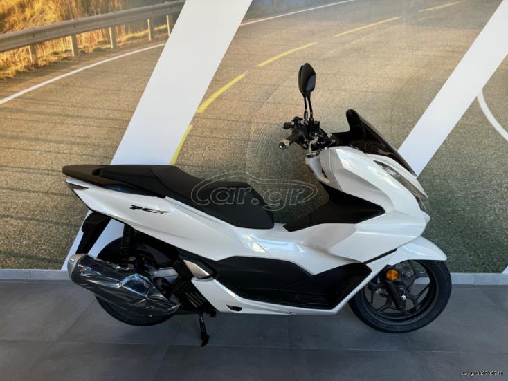 Honda  PCX 125 24