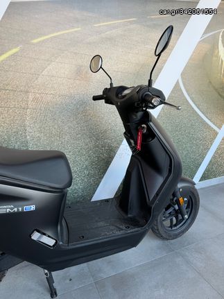 Honda e - Electric scooter EM1 2024 - 2 590 EUR Καινούργιες - Μεταχειρισμένες Μο