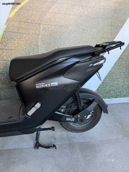 Honda e - Electric scooter EM1 2024 - 2 590 EUR Καινούργιες - Μεταχειρισμένες Μο