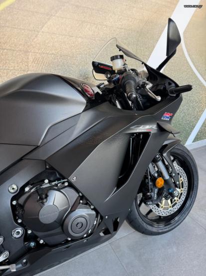Honda CBR 600RR - ΕΤΟΙΜΟΠΑΡΑΔΟΤΟ 2025 - 12 900 EUR - Super Sport - Μεταχειρισμένο