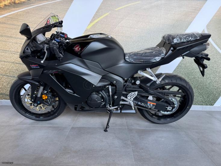 Honda CBR 600RR - ΕΤΟΙΜΟΠΑΡΑΔΟΤΟ 2025 - 12 900 EUR - Super Sport - Μεταχειρισμένο