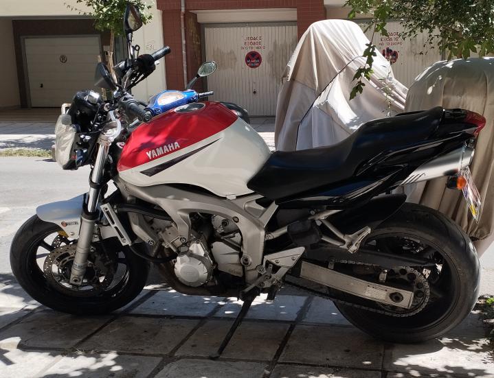 Yamaha FZ6 Naked -  2005 - 2 300 EUR - Naked - Μεταχειρισμένο