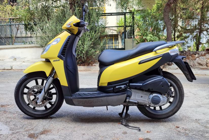 Piaggio Carnaby 125 - ES 2008 - 1 200 EUR - Roller/Scooter - Μεταχειρισμένο