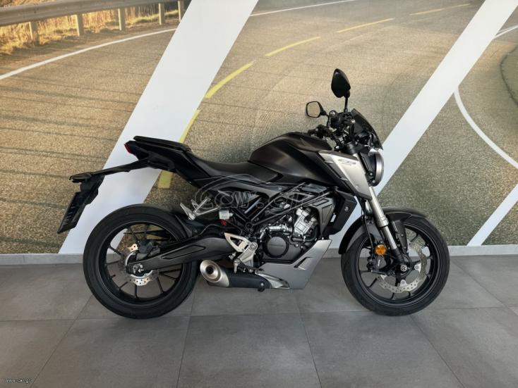 Honda  CB 125 21