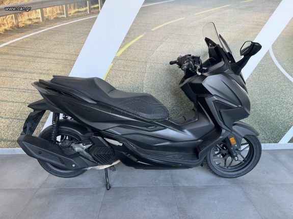 Honda  Forza 125 22