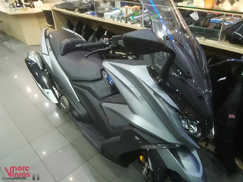 Kymco AK 550 -  2022 - 10 495 EUR Καινούργιες - Μεταχειρισμένες Μοτοσυκλέτες