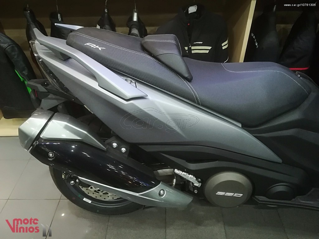 Kymco AK 550 -  2022 - 10 495 EUR Καινούργιες - Μεταχειρισμένες Μοτοσυκλέτες