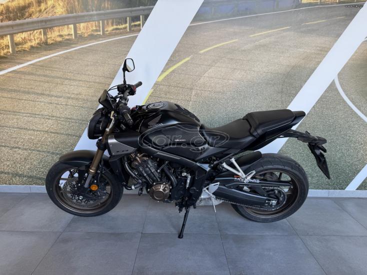 Honda CB 650 - R E-clutch 2025 - 8 900 EUR - Naked - Μεταχειρισμένο