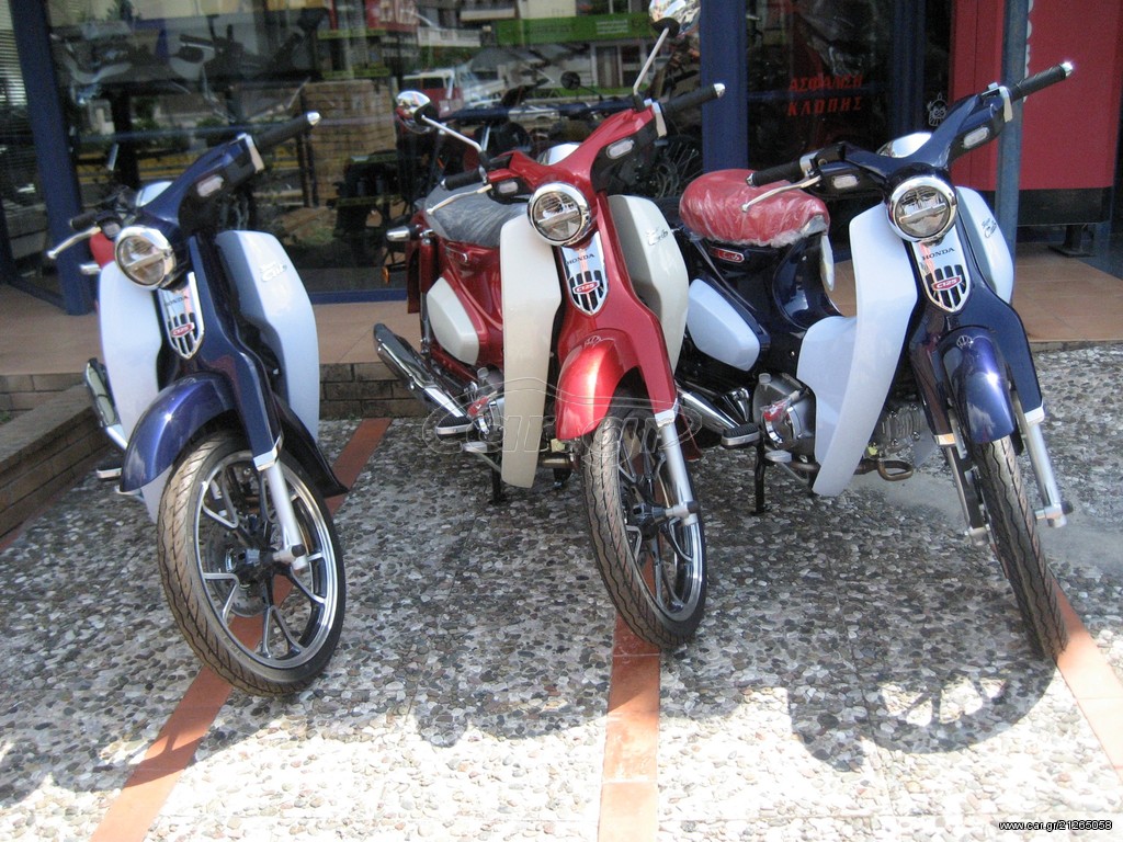 Honda Super Cub -  2021 - 3 600 EUR Καινούργιες - Μεταχειρισμένες Μοτοσυκλέτες