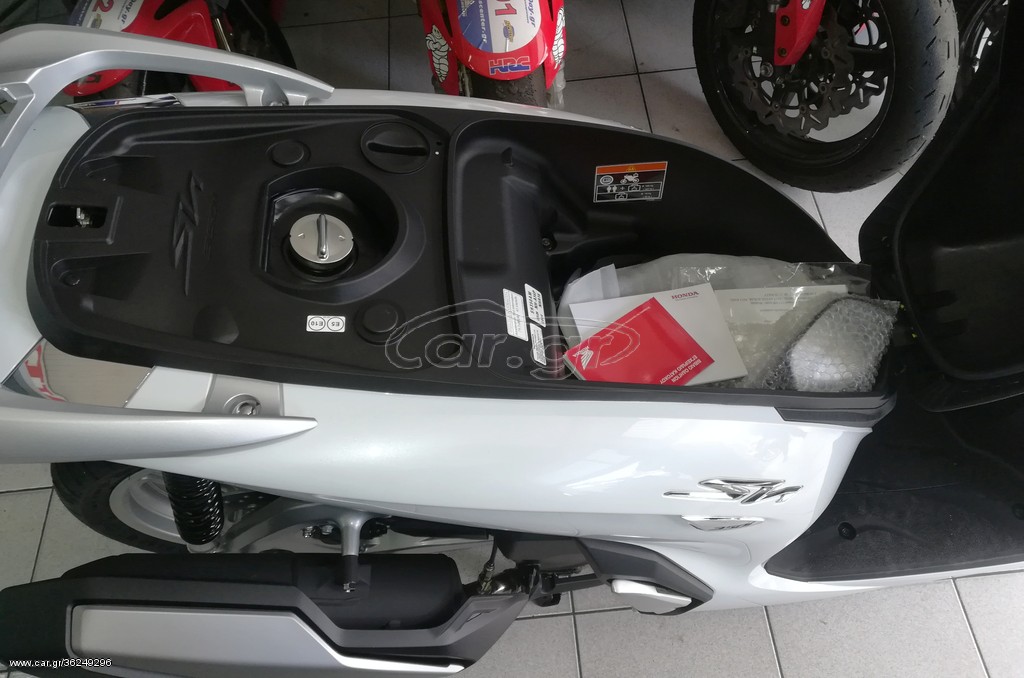 Honda SH -  2021 - 6 150 EUR Καινούργιες - Μεταχειρισμένες Μοτοσυκλέτες