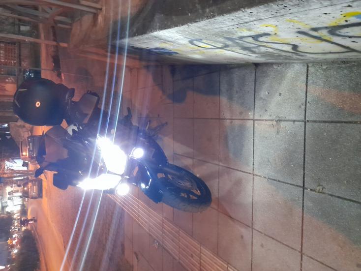 Suzuki DL 650 V-STROM - Dl 2005 - 3 900 EUR - On/Off - Μεταχειρισμένο