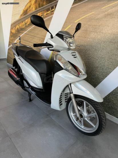 Honda SH 300 -  2016 - 2 600 EUR - Roller/Scooter - Μεταχειρισμένο