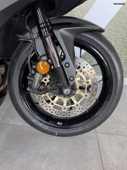 Honda CBR 600RR - CBR600RR 2025 - 11 200 EUR - Super Sport - Μεταχειρισμένο