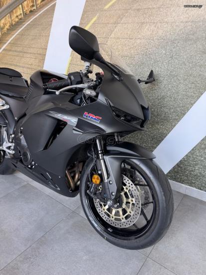 Honda CBR 600RR - CBR600RR 2025 - 11 200 EUR - Super Sport - Μεταχειρισμένο
