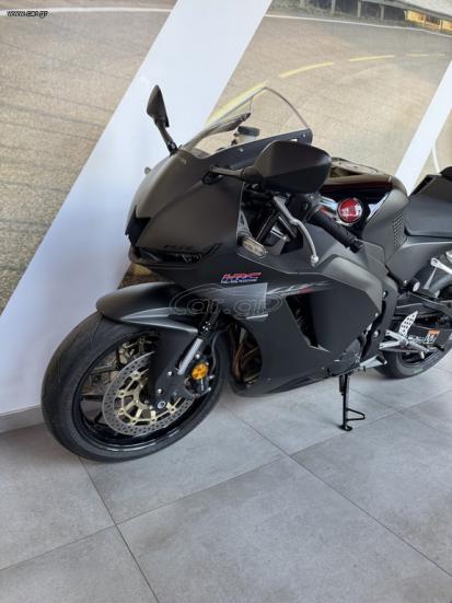 Honda CBR 600RR - CBR600RR 2025 - 11 200 EUR - Super Sport - Μεταχειρισμένο