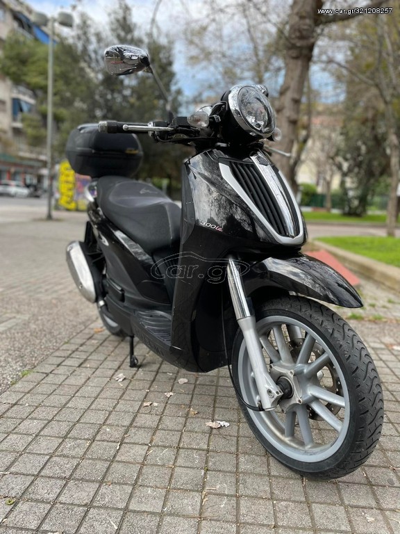 Piaggio Carnaby 300 Cruiser -  2010 - 1 650 EUR - Roller/Scooter - Μεταχειρισμένο