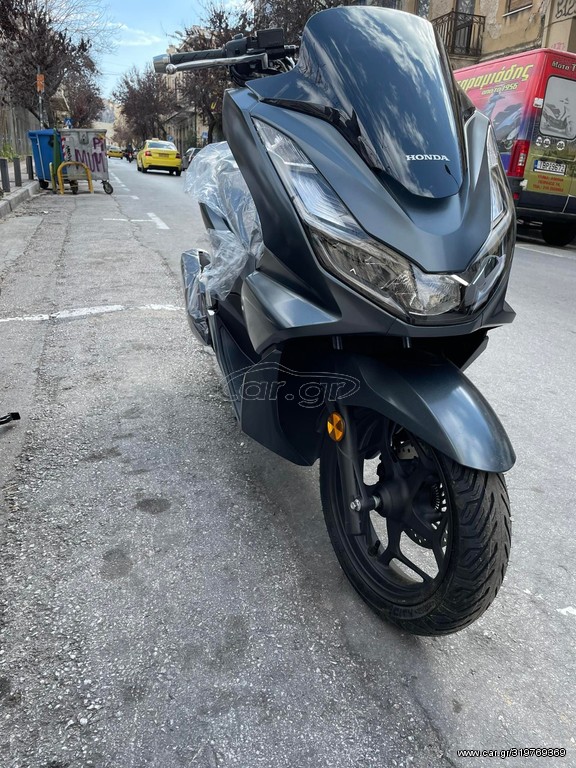 Honda PCX 125 -  2022 - 3 380 EUR Καινούργιες - Μεταχειρισμένες Μοτοσυκλέτες