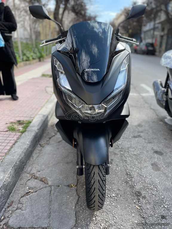 Honda PCX 125 -  2022 - 3 380 EUR Καινούργιες - Μεταχειρισμένες Μοτοσυκλέτες