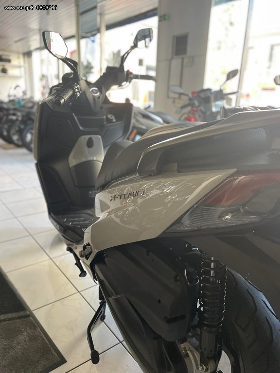 Kymco X-Town 300i -  2022 - 4 895 EUR Καινούργιες - Μεταχειρισμένες Μοτοσυκλέτες