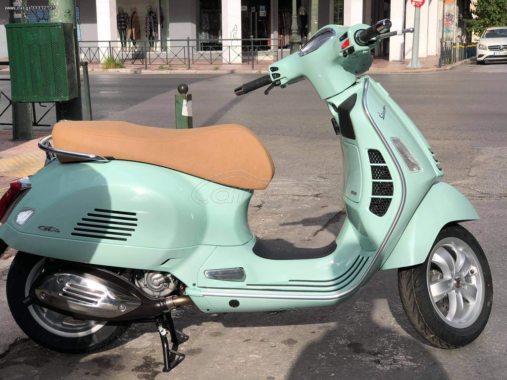 Piaggio Vespa GTS 300 -  2022 - 4 660 EUR Καινούργιες - Μεταχειρισμένες Μοτοσυκλ