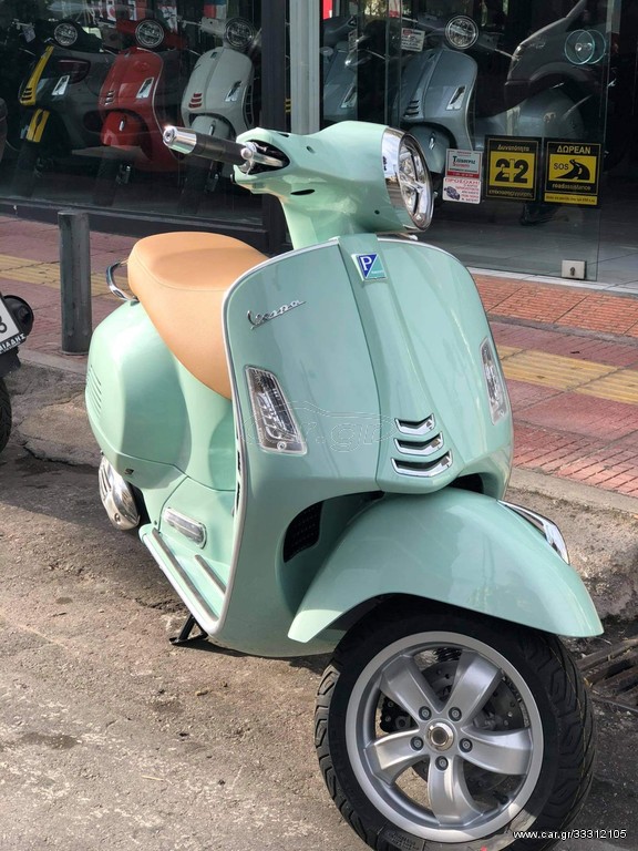 Piaggio Vespa GTS 300 -  2022 - 4 660 EUR Καινούργιες - Μεταχειρισμένες Μοτοσυκλ