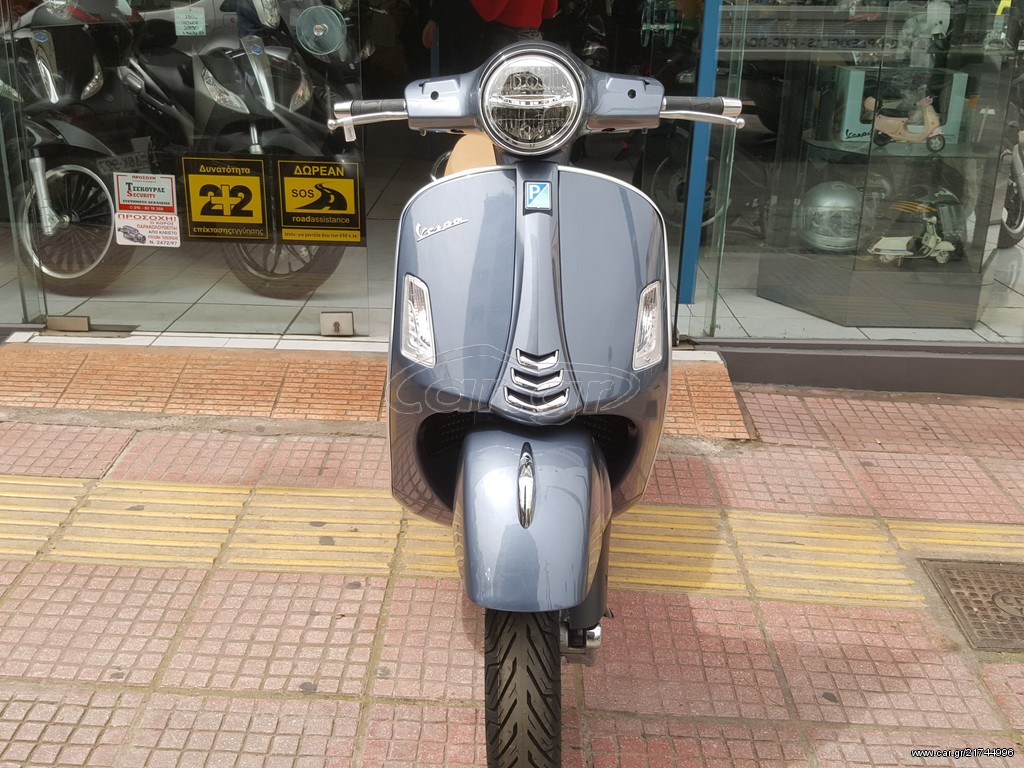 Piaggio Vespa GTS 300 -  2022 - 4 660 EUR Καινούργιες - Μεταχειρισμένες Μοτοσυκλ