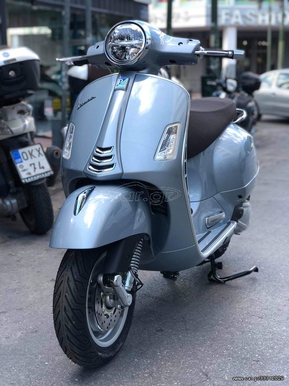 Piaggio Vespa GTS 300 -  2022 - 4 660 EUR Καινούργιες - Μεταχειρισμένες Μοτοσυκλ