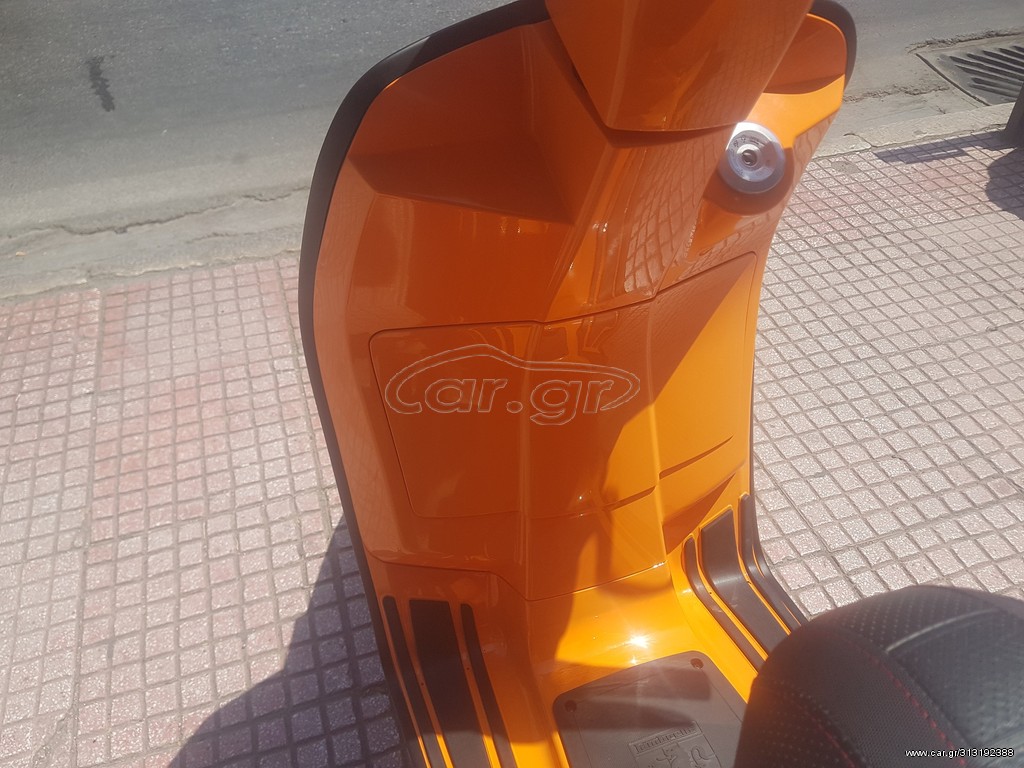 Lambretta  -  2022 - 3 899 EUR Καινούργιες - Μεταχειρισμένες Μοτοσυκλέτες