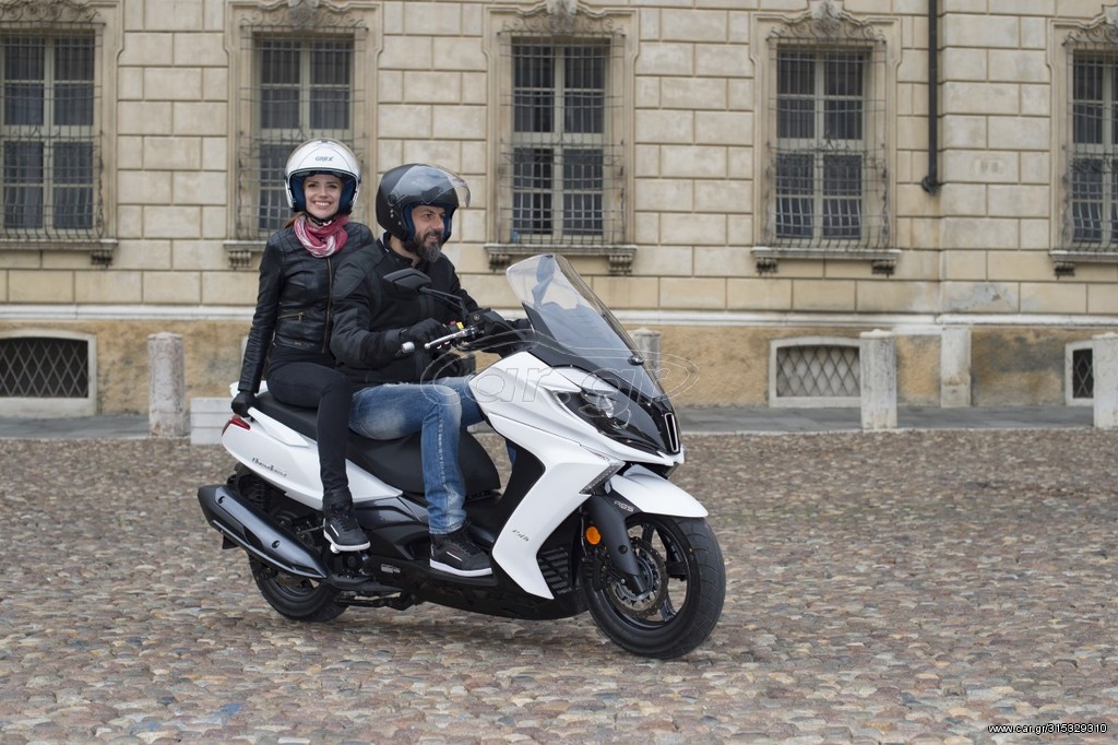 Kymco Downtown 350i -  2022 - 5 930 EUR Καινούργιες - Μεταχειρισμένες Μοτοσυκλέτ