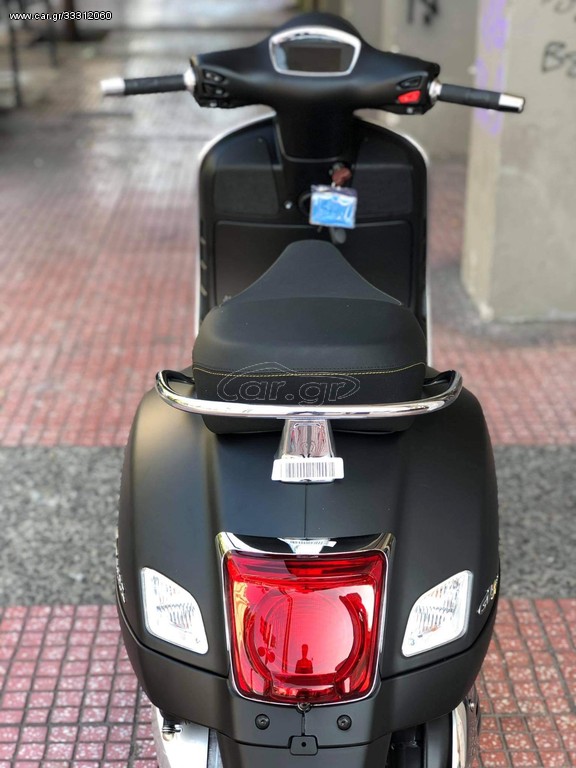 Piaggio Vespa GTS 300 -  2022 - 5 640 EUR Καινούργιες - Μεταχειρισμένες Μοτοσυκλ