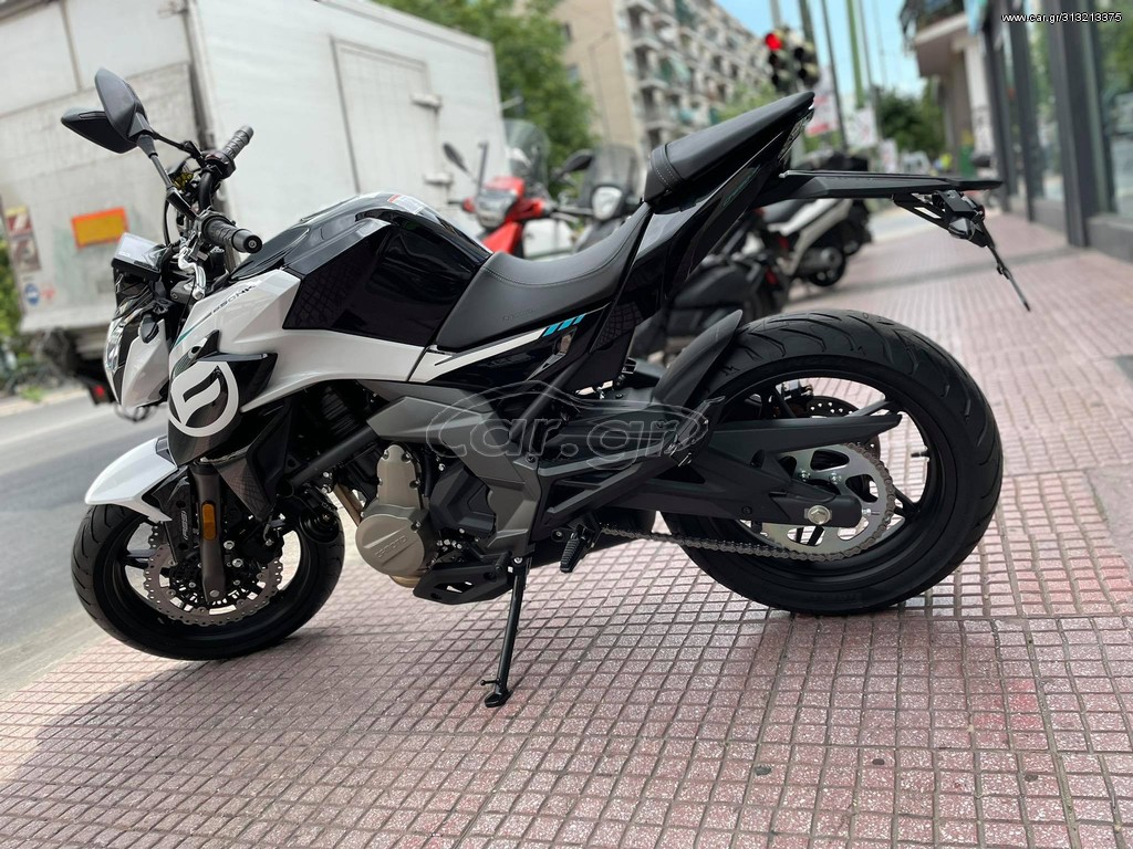 CFmoto 650NK -  2022 - 5 390 EUR Καινούργιες - Μεταχειρισμένες Μοτοσυκλέτες