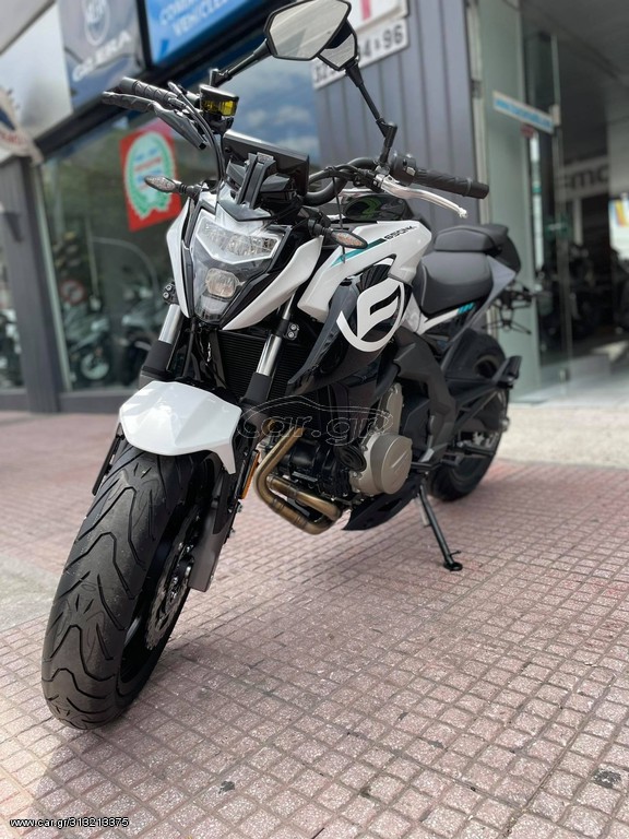 CFmoto  650NK 22