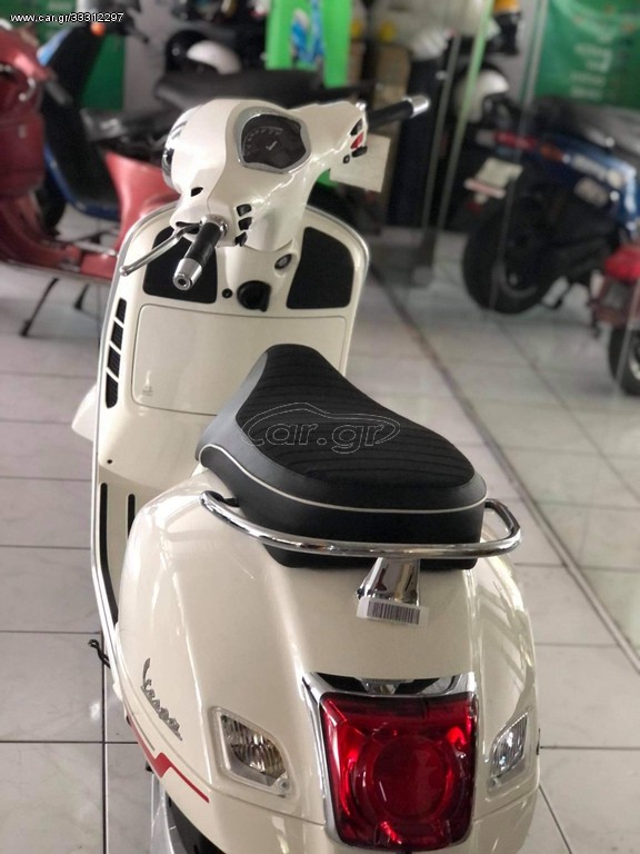 Piaggio Vespa GTS 300 -  2022 - 5 340 EUR Καινούργιες - Μεταχειρισμένες Μοτοσυκλ