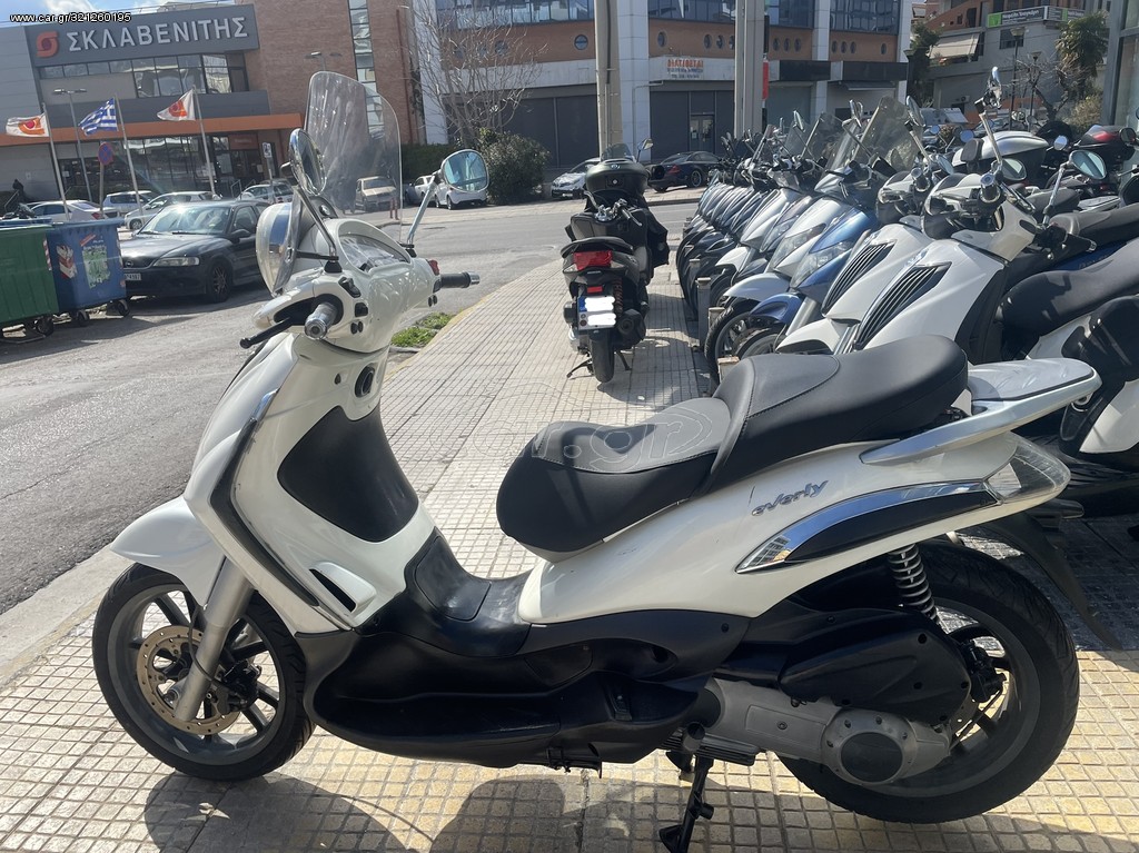 Honda SH 150i -  2015 - 2 300 EUR Καινούργιες - Μεταχειρισμένες Μοτοσυκλέτες