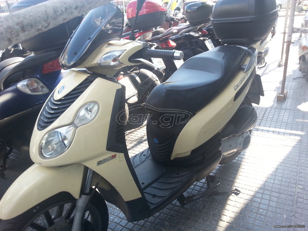 Piaggio  Carnaby 250 08