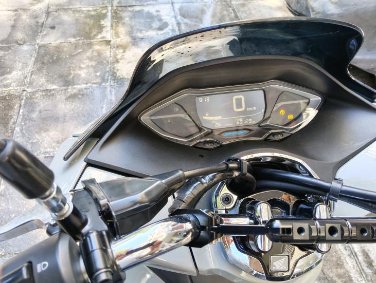 Honda PCX 125 -  24 - 2 200 EUR - Roller/Scooter - Μεταχειρισμένο