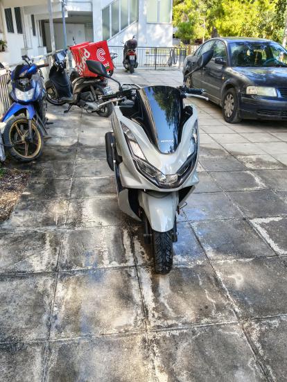 Honda PCX 125 -  24 - 2 200 EUR - Roller/Scooter - Μεταχειρισμένο