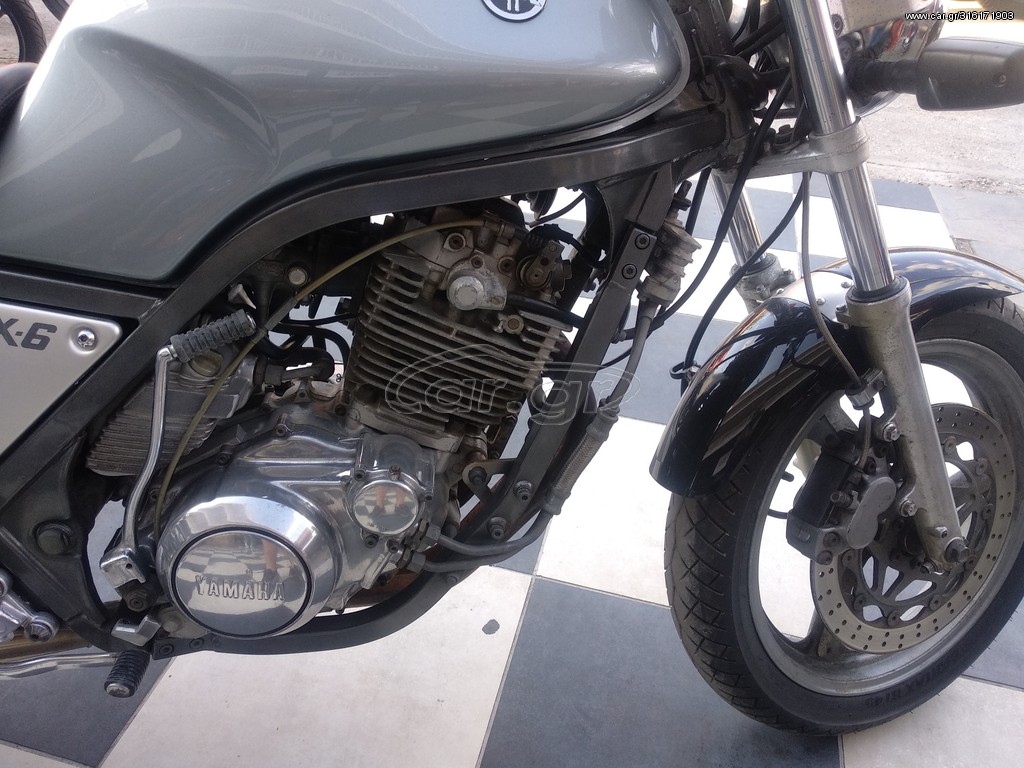 Yamaha SRX 600 -  1987 - 1 950 EUR Καινούργιες - Μεταχειρισμένες Μοτοσυκλέτες