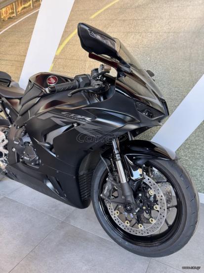 Honda CBR 1000RR -  2021 - 18 900 EUR - Super Sport - Μεταχειρισμένο