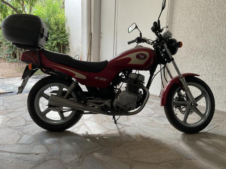 Honda  CB 250 03