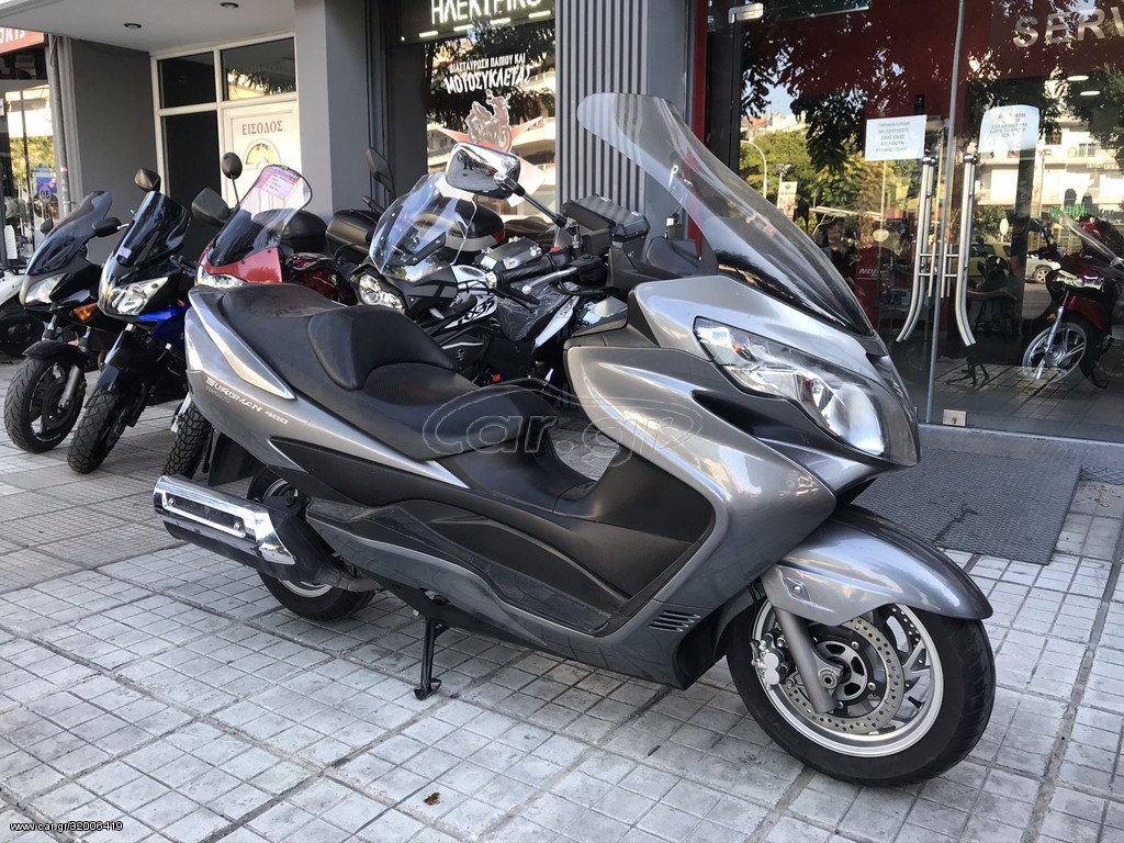 Suzuki AN 400 Burgman -  2007 - 2 195 EUR Καινούργιες - Μεταχειρισμένες Μοτοσυκλ