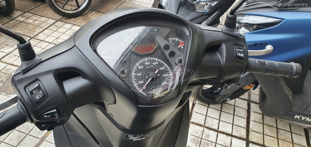 Honda SH 150i R -  2016 - 2 695 EUR Καινούργιες - Μεταχειρισμένες Μοτοσυκλέτες