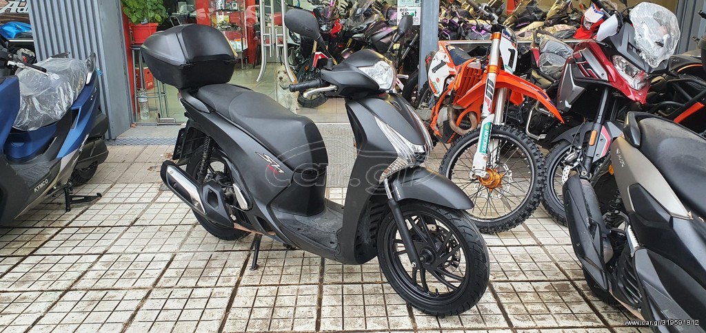 Honda SH 150i R -  2016 - 2 695 EUR Καινούργιες - Μεταχειρισμένες Μοτοσυκλέτες