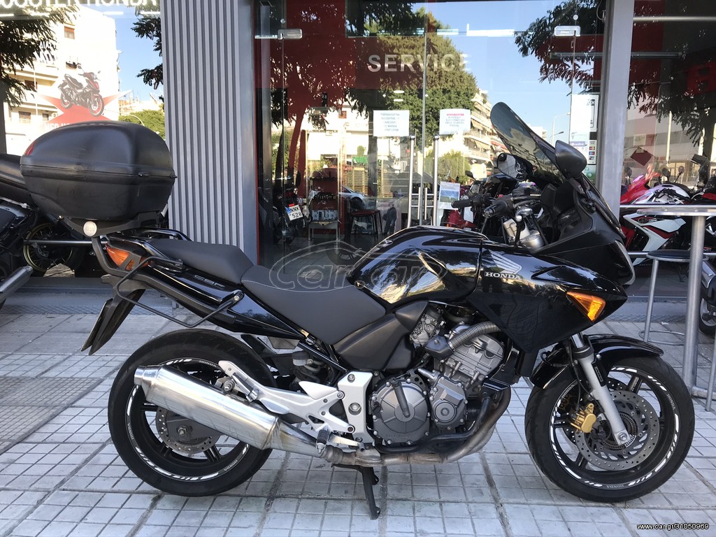 Honda CBF 600S -  2006 - 3 495 EUR Καινούργιες - Μεταχειρισμένες Μοτοσυκλέτες