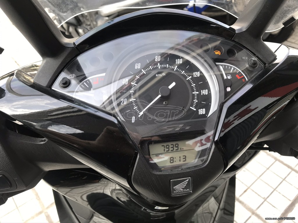 Honda SH 150i -  2017 - 3 295 EUR Καινούργιες - Μεταχειρισμένες Μοτοσυκλέτες