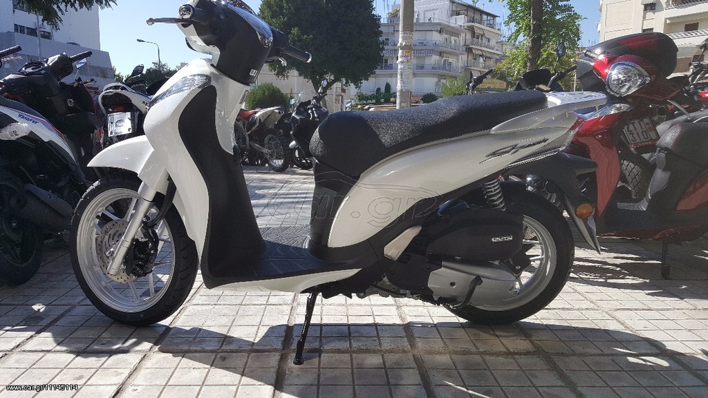 Honda SH Mode 125 -  2022 - 2 870 EUR Καινούργιες - Μεταχειρισμένες Μοτοσυκλέτες