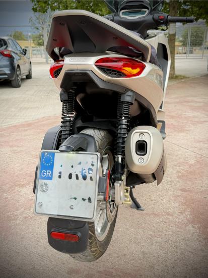 Piaggio Beverly 300 -  2024 - 4 300 EUR - Roller/Scooter - Μεταχειρισμένο